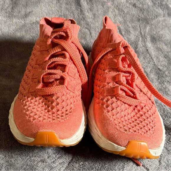 NOBULL Women's Coral Knit Sneakers - Picture 3 of 6